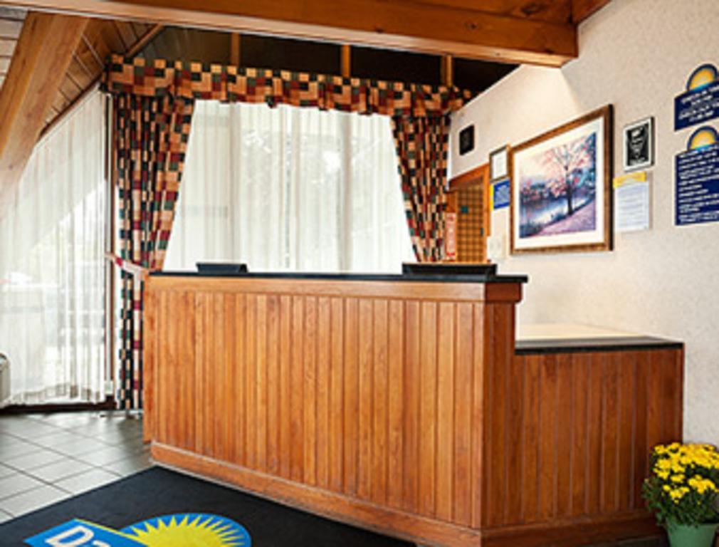 Days Inn By Wyndham Rutland/Killington Area Esterno foto
