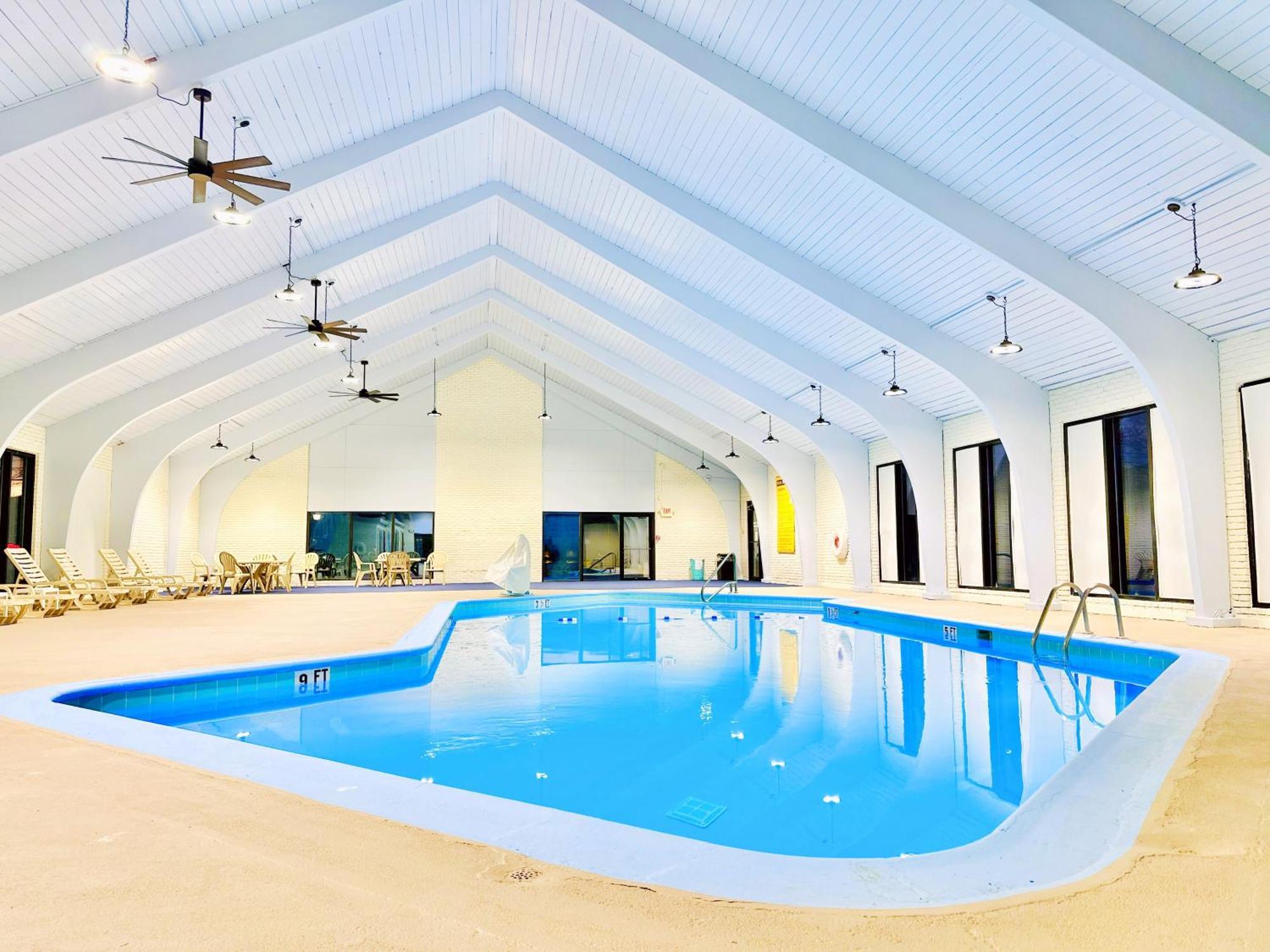 Days Inn By Wyndham Rutland/Killington Area Esterno foto